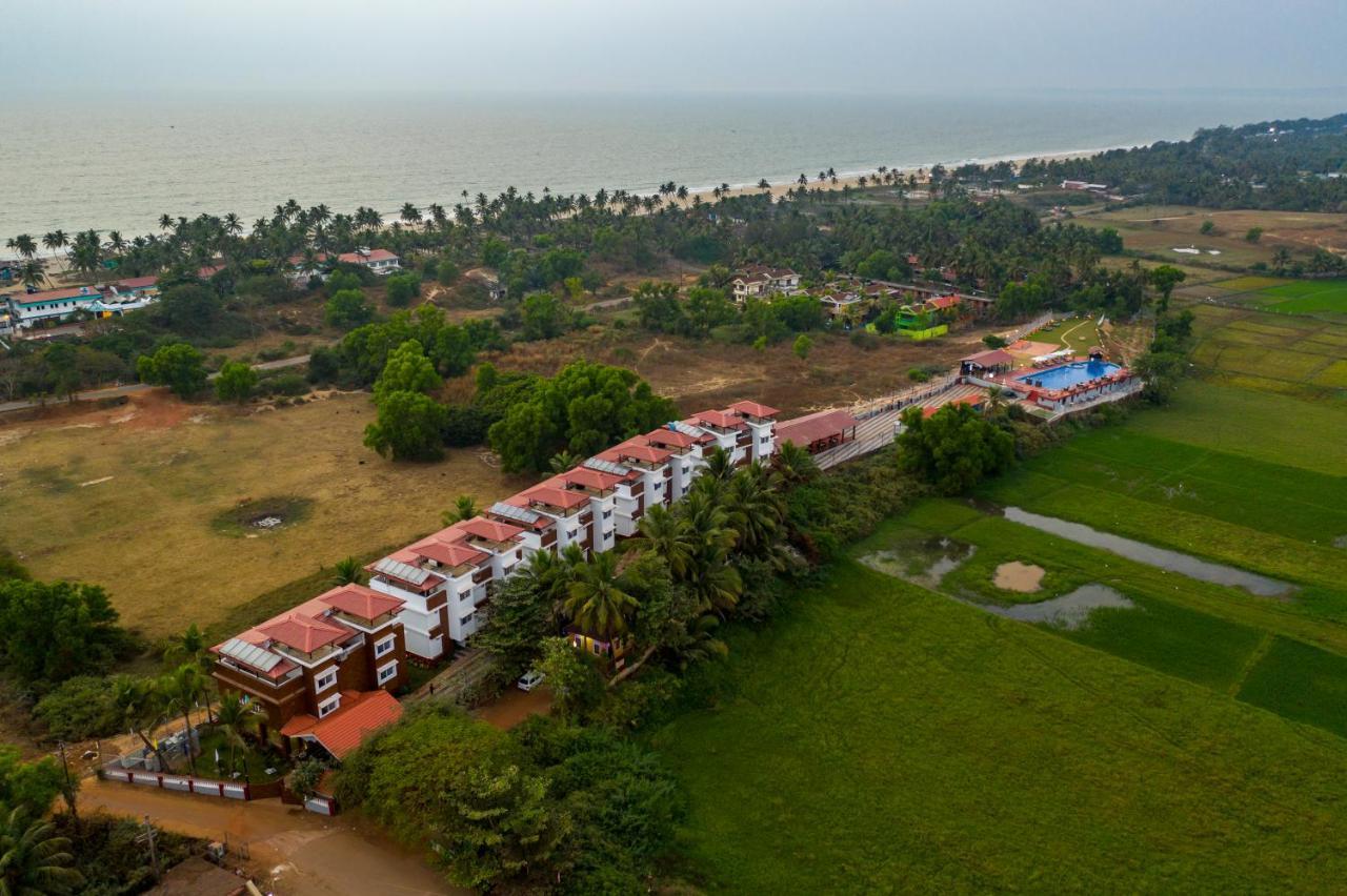 Salcete Beach Resort Colva Exterior foto